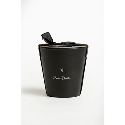 Manamo Amber Vanillla Candle  Black 160 gr